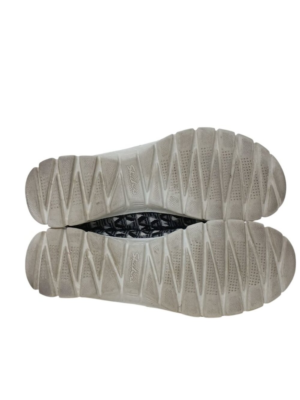 Skechers Air Cooled Memory Foam Size 8.5 SlipOn Comfort Shoes Gray Tribal #4-1 - Picture 11 of 11